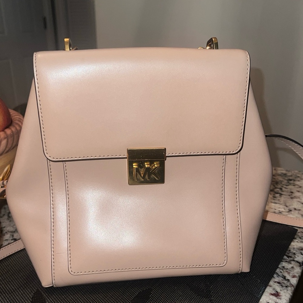 Michael Kors women’s Mindy Backpack